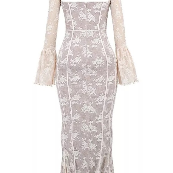 HOUSE OF CB 'Delilah' Vintage Cream Lace Maxi Dress NWOT size XS - Picture 12 of 12